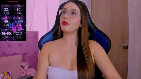 Snapshot of parisshayk chatting on January 2026 06:31:01 PM Paris online show from January 2026 06:31:01 PM