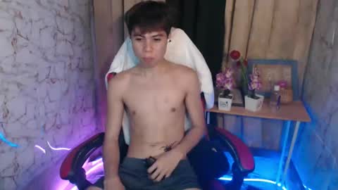 HENRY online show from February 2026 03:27:01 AM