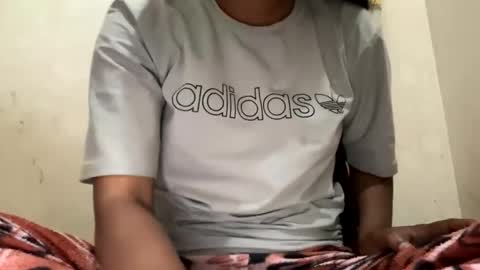 Snapshot of parneetu_642 chatting on February 2026 05:30:01 AM parneetu_642 online show from February 2026 05:30:01 AM