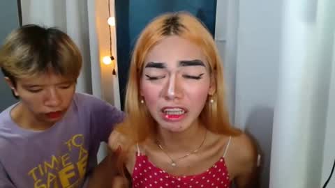 Snapshot of pasadiria chatting on April 2026 02:11:02 PM pasadiria online show from April 2026 02:11:02 PM