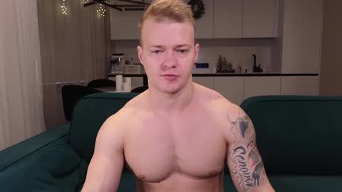 Pashka online show from January 2025 09:19:01 AM