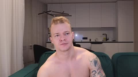 Pashka online show from February 2025 06:37:01 AM