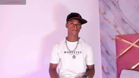 passion_black_ online show from April 2026 07:11:01 PM