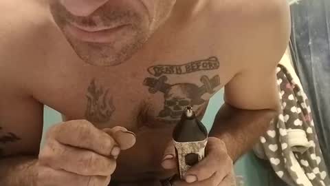 patrickl85 online show from January 2025 05:04:02 AM