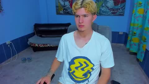 .... online show from September 2025 04:23:01 AM