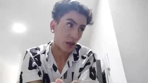 patrik online show from January 2025 10:04:01 PM