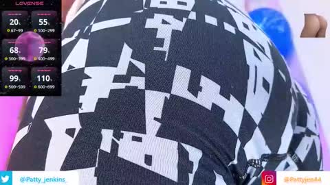 Hi  Pvt open Moans from lovense  tell me  Fav   113366 Especial level 33 online show from October 2025 01:06:01 AM