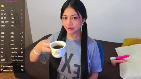 Snapshot of pau_cute19 chatting on February 2026 04:10:02 PM pau cute online show from February 2026 04:10:02 PM