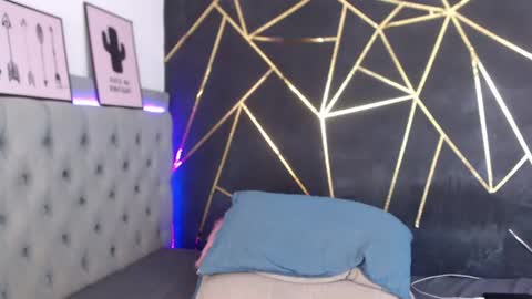 paulina online show from July 2026 05:15:02 PM