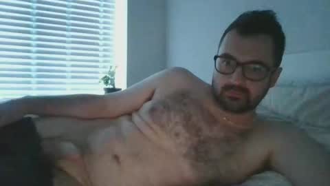 paul141293 online show from October 2025 07:27:02 AM