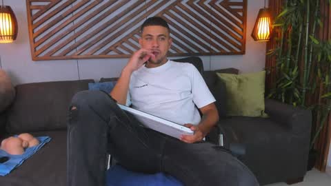 Paul Rivera online show from January 2025 07:27:02 PM