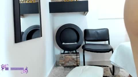 Snapshot of paulafer_ chatting on February 2025 10:43:02 PM online show from February 2025 10:43:02 PM