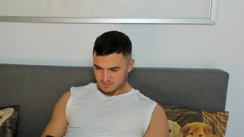 paulblack021 online show from February 2025 12:47:02 AM