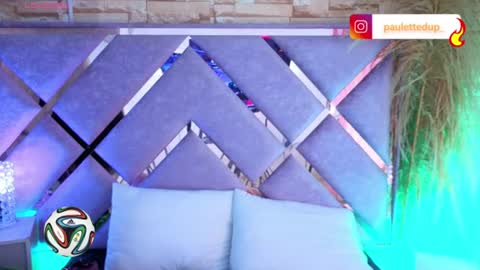 Snapshot of paulette_dupont_ chatting on June 2026 02:09:02 AM paulette_dupont_ online show from June 2026 02:09:02 AM