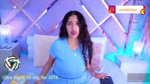 Snapshot of paulette_dupont_ chatting on July 2026 03:13:01 AM paulette_dupont_ online show from July 2026 03:13:01 AM