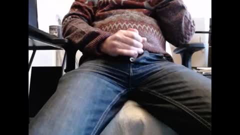 Snapshot of paulie120464 chatting on December 2024 11:47:01 AM paulie120464 online show from December 2024 11:47:01 AM