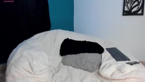 Paulina online show from September 2025 08:24:02 PM