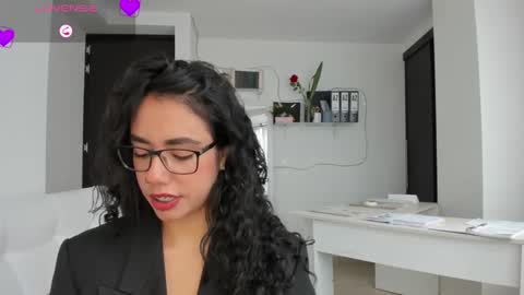 Snapshot of paulina_dossantos chatting on February 2026 06:53:02 PM paulina online show from February 2026 06:53:02 PM