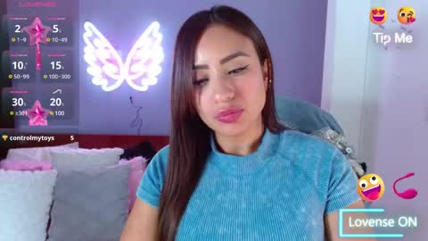 paulina online show from February 2025 03:12:02 PM