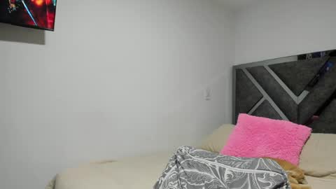 Paulina online show from March 2026 11:15:01 PM