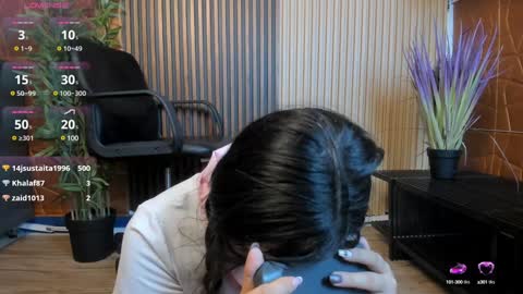 Paulina  online show from February 2025 03:08:02 PM