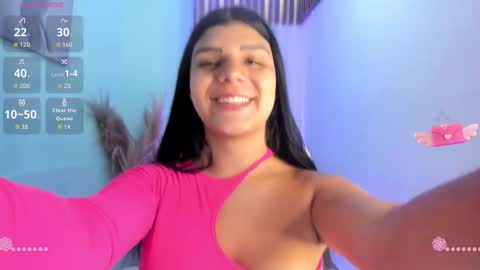 Paulina Belle online show from November 2025 01:00:02 PM