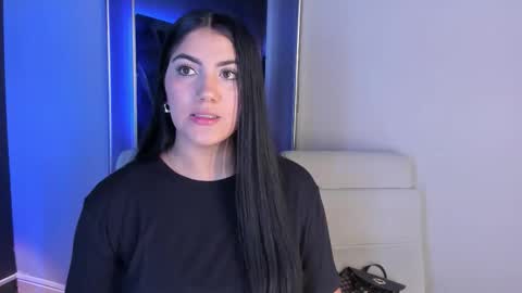 Snapshot of paulinaduarte_ chatting on October 2025 07:03:02 PM Paulina online show from October 2025 07:03:02 PM