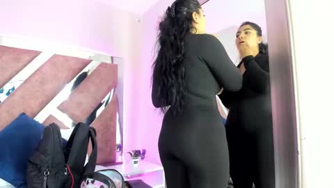 Snapshot of paulinaduarte_ chatting on November 2025 01:02:02 PM Paulina online show from November 2025 01:02:02 PM