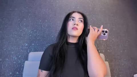 Paulina online show from March 2026 11:29:02 AM