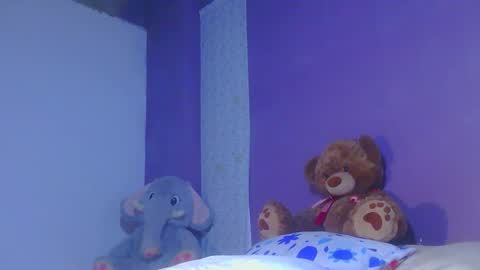 paulina online show from March 2026 07:31:01 PM