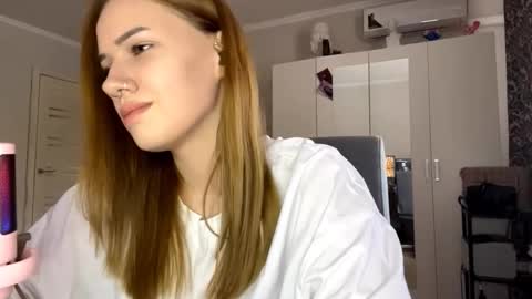 Sonya online show from November 2025 08:40:01 AM