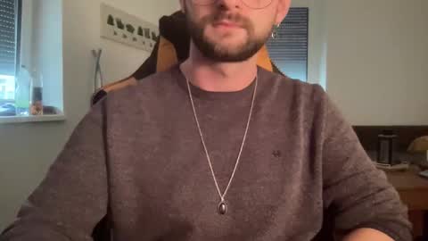 love bush online show from October 2025 03:12:02 PM