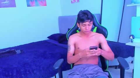 Snapshot of paultallx chatting on March 2026 08:04:02 PM Paul online show from March 2026 08:04:02 PM