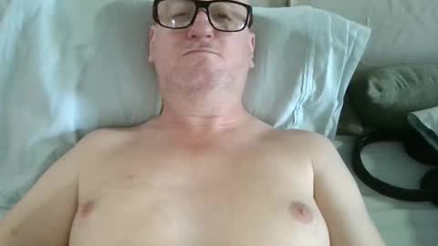 Paul online show from November 2025 04:43:02 PM