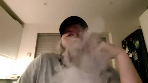 Snapshot of pauluk24 chatting on February 2026 04:21:02 AM pauluk24 online show from February 2026 04:21:02 AM