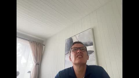 paulwill2377 online show from October 2025 05:41:02 PM