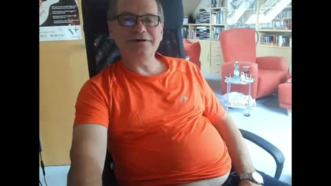 Pavlov aka Peter online show from June 2026 07:32:01 AM