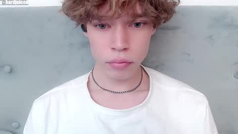 pawclaw online show from February 2026 10:58:01 PM