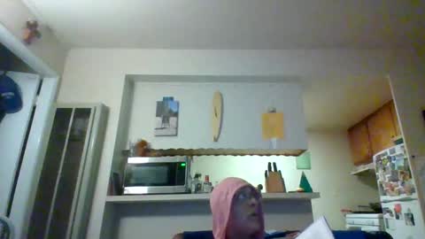 pawgkiller online show from October 2025 12:58:01 AM