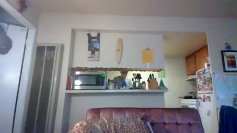 pawgkiller online show from November 2025 06:40:02 PM