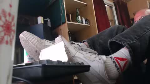 Snapshot of pc8474408 chatting on May 2026 12:11:02 PM pc8474408 online show from May 2026 12:11:02 PM