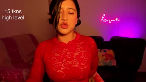 S online show from February 2025 02:19:02 AM