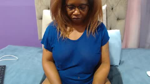 Snapshot of peachassxx chatting on July 2026 06:17:01 AM peachy online show from July 2026 06:17:01 AM