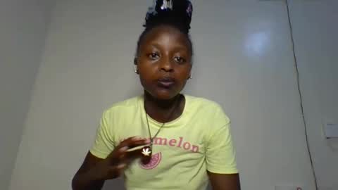 peachy_ebony online show from November 2025 02:55:01 AM