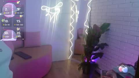 peachy_tay online show from November 2025 11:42:02 AM