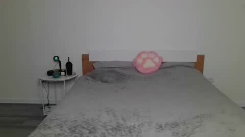 Peachy online show from February 2025 12:09:01 AM