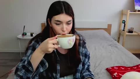 Peachy online show from March 2025 09:40:02 AM