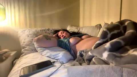 PeachyObsession online show from April 2026 05:19:02 AM