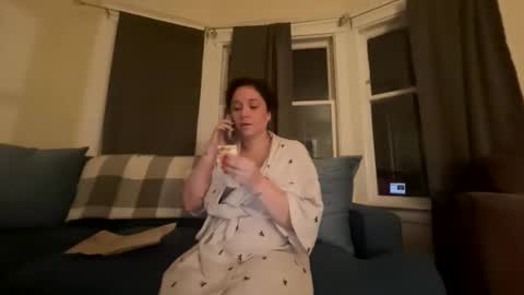 PeachyObsession online show from April 2026 04:05:02 AM