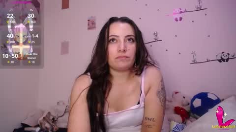 Pearl online show from November 2025 05:34:02 PM